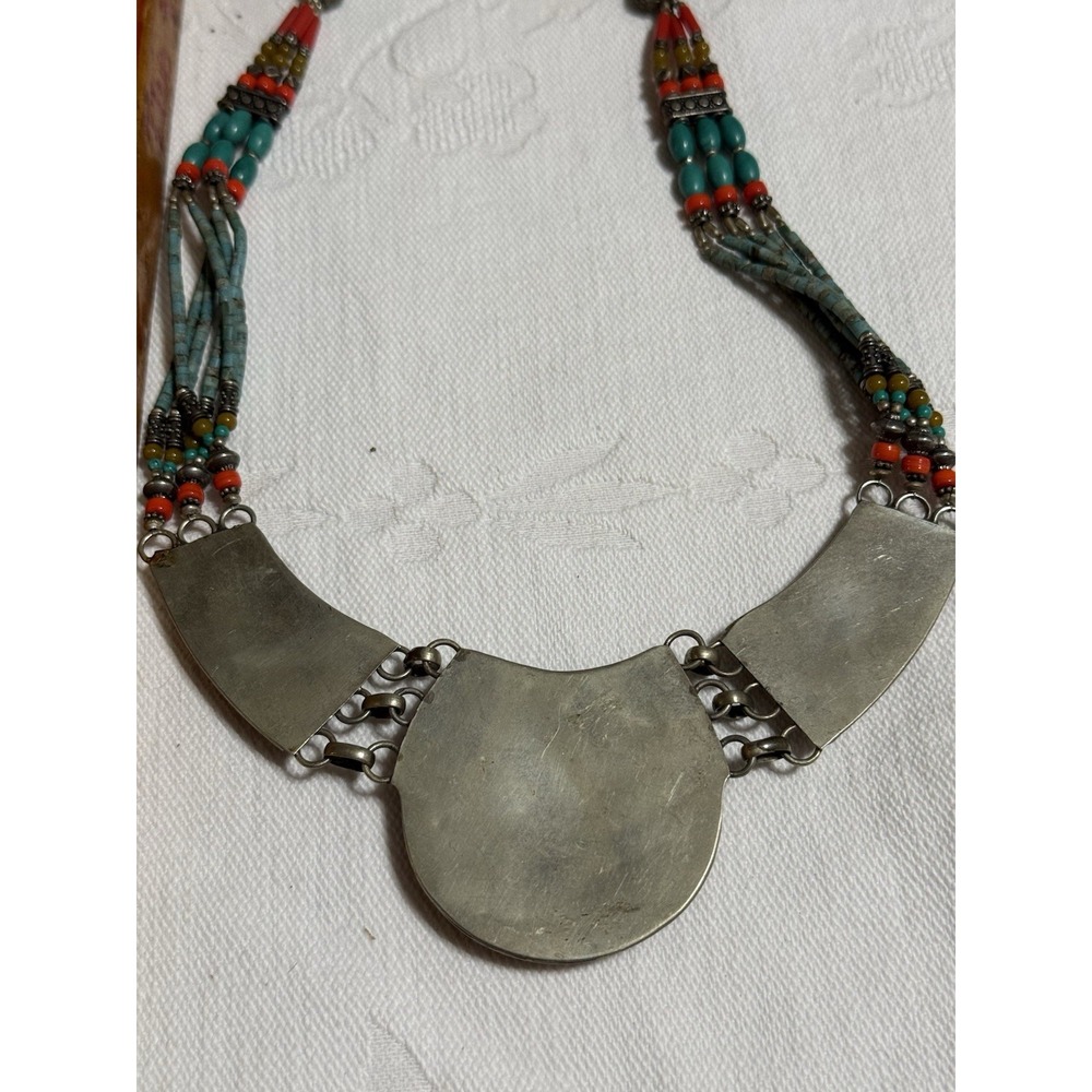 Vintage Design Tibetan Handmade Necklace With Turquoise Copal & Coral Stone - Picture 10 of 10